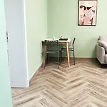 2v1 - Blloku Zy Tirana